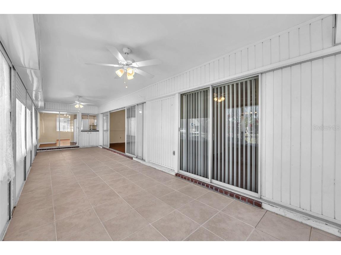 1722 Coco Palm Circle Sun City Center FL 33573 TB8444124 image11