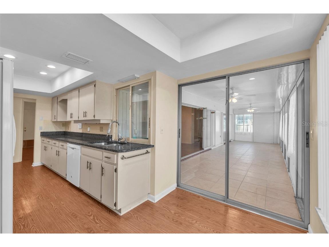 1722 Coco Palm Circle Sun City Center FL 33573 TB8444124 image20