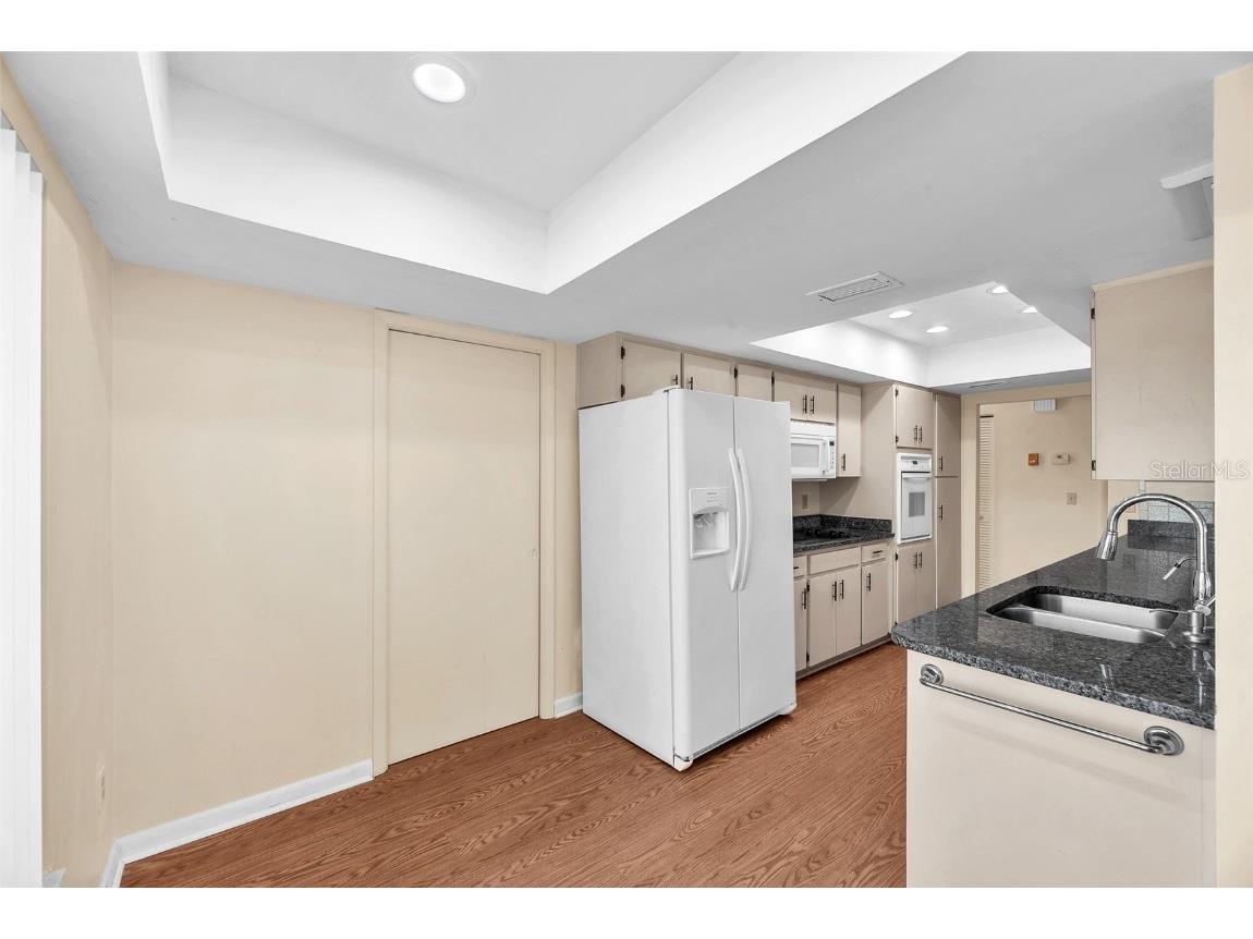 1722 Coco Palm Circle Sun City Center FL 33573 TB8444124 image21