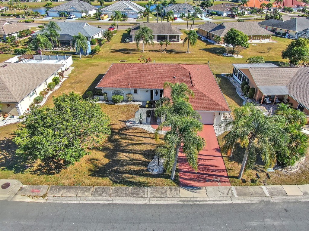 1722 Coco Palm Circle Sun City Center FL 33573 TB8444124 image24