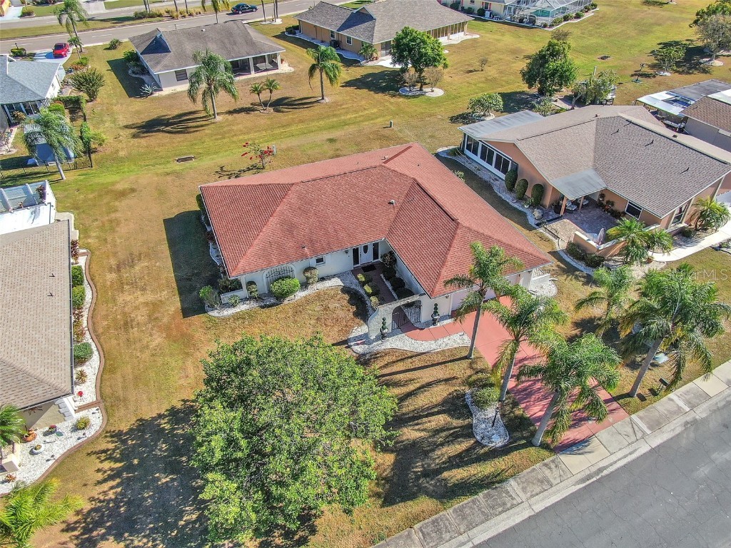 1722 Coco Palm Circle Sun City Center FL 33573 TB8444124 image26