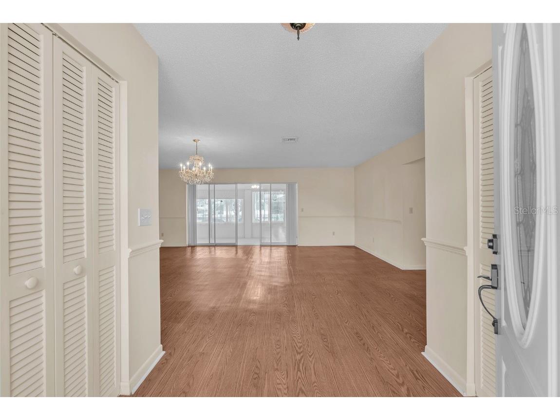 1722 Coco Palm Circle Sun City Center FL 33573 TB8444124 image7