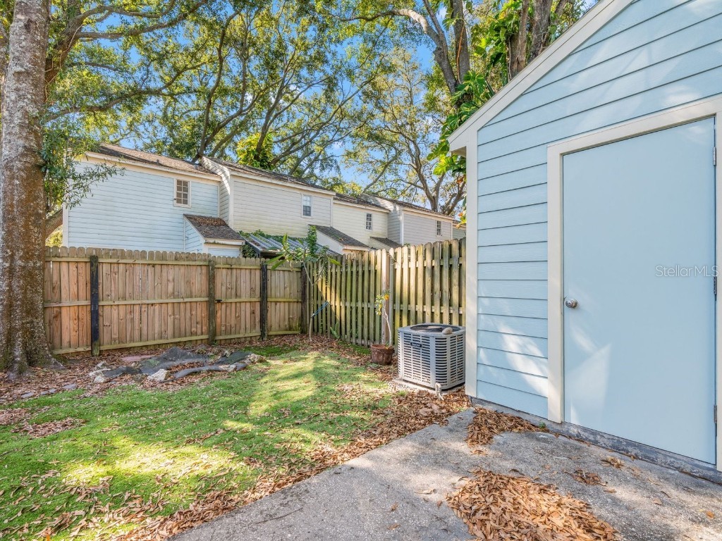 1722 Mill Run Circle Tampa FL 33613 TB8443052 image27