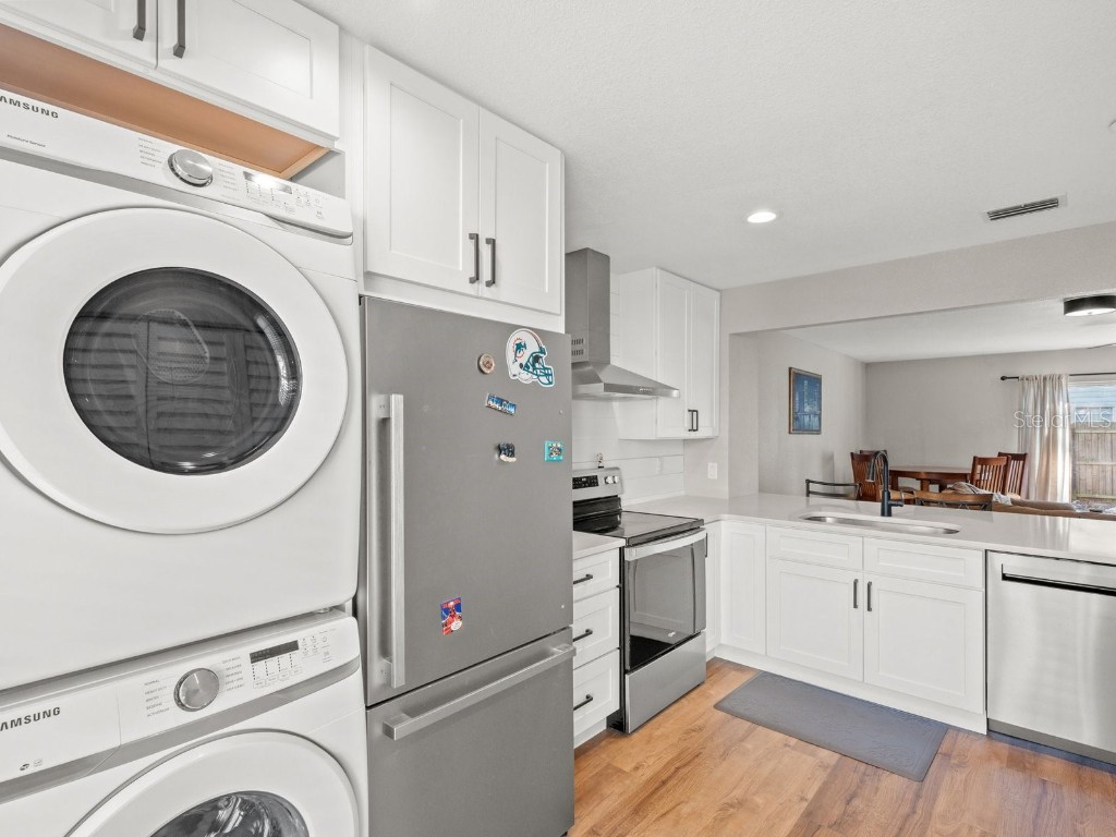 1722 Mill Run Circle Tampa FL 33613 TB8443052 image7