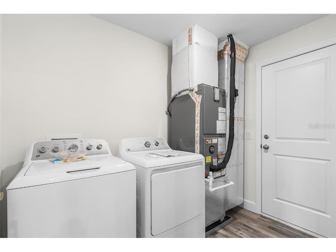 1722 NW 2nd Place Cape Coral FL 33993 NS1085890 image17