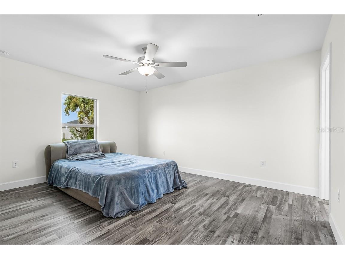 1722 NW 2nd Place Cape Coral FL 33993 NS1085890 image18
