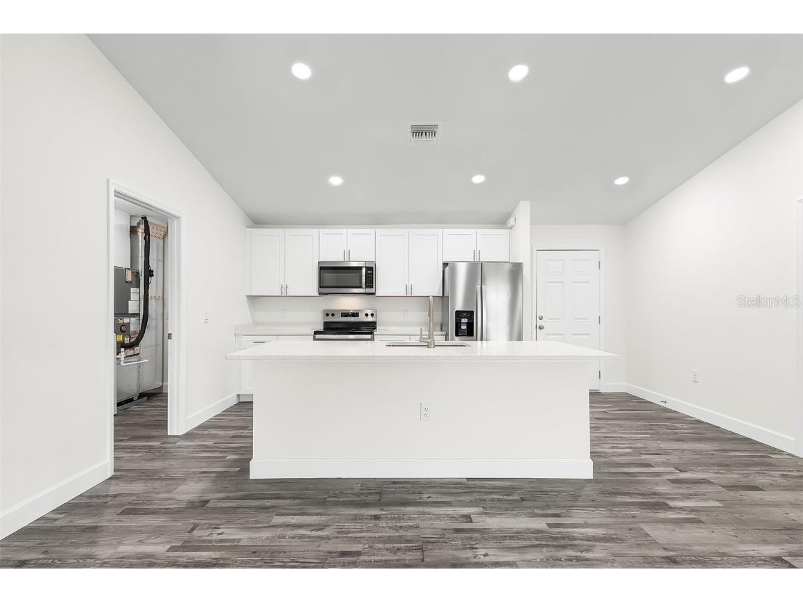 1722 NW 2nd Place Cape Coral FL 33993 NS1085890 image2