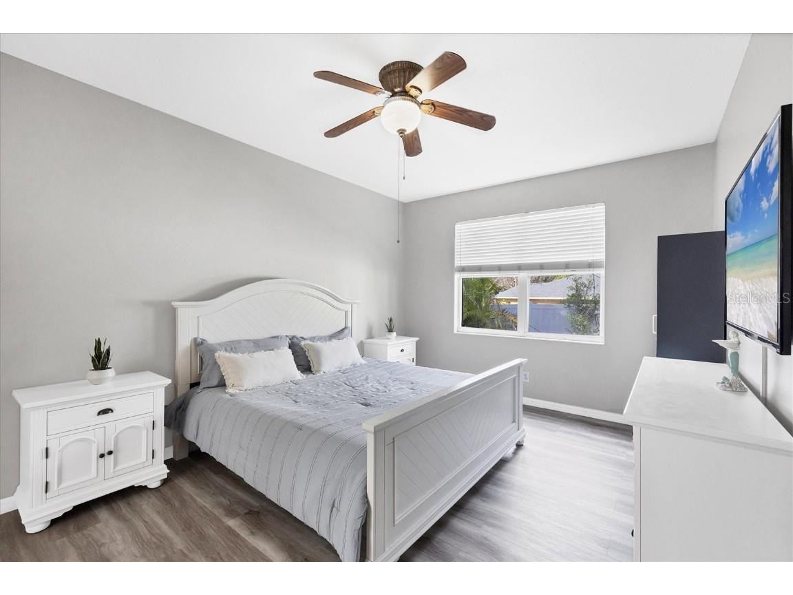 1722 Old Summerwood Boulevard Sarasota FL 34232 A4672375 image14