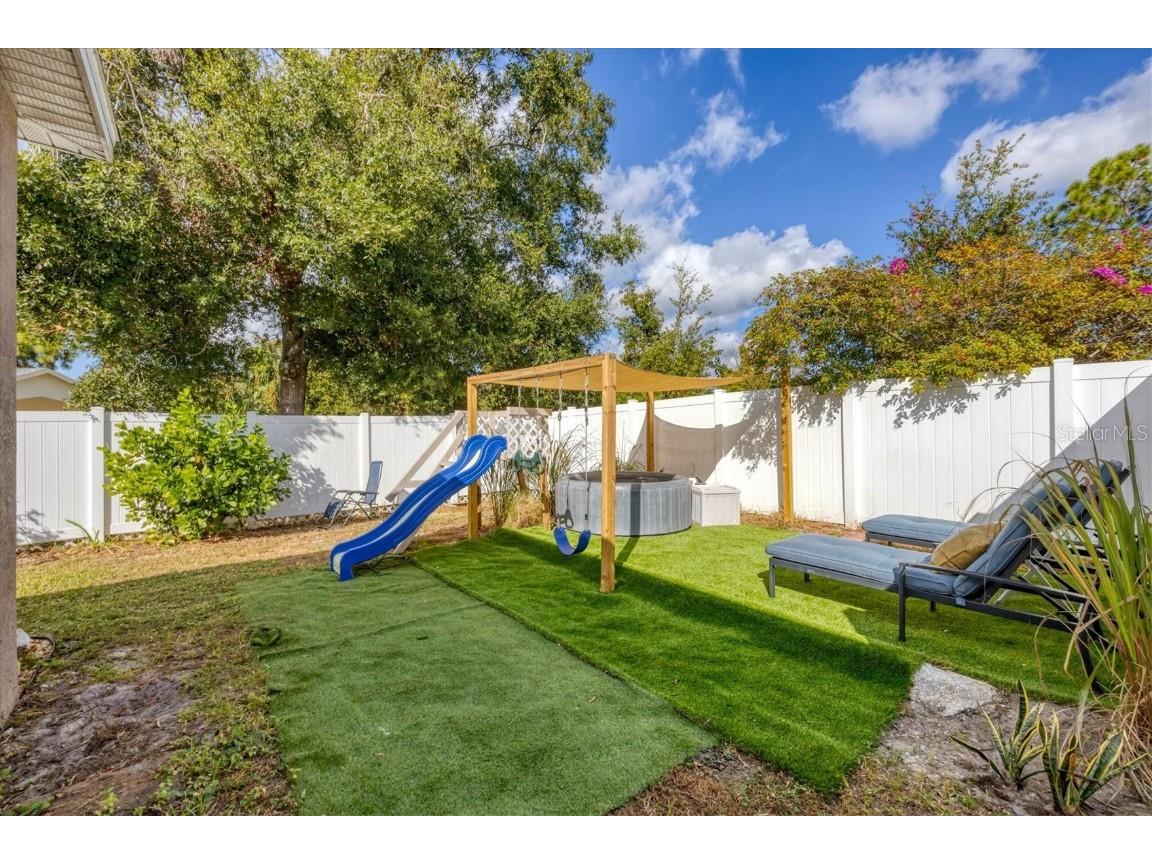 1722 Old Summerwood Boulevard Sarasota FL 34232 A4672375 image24