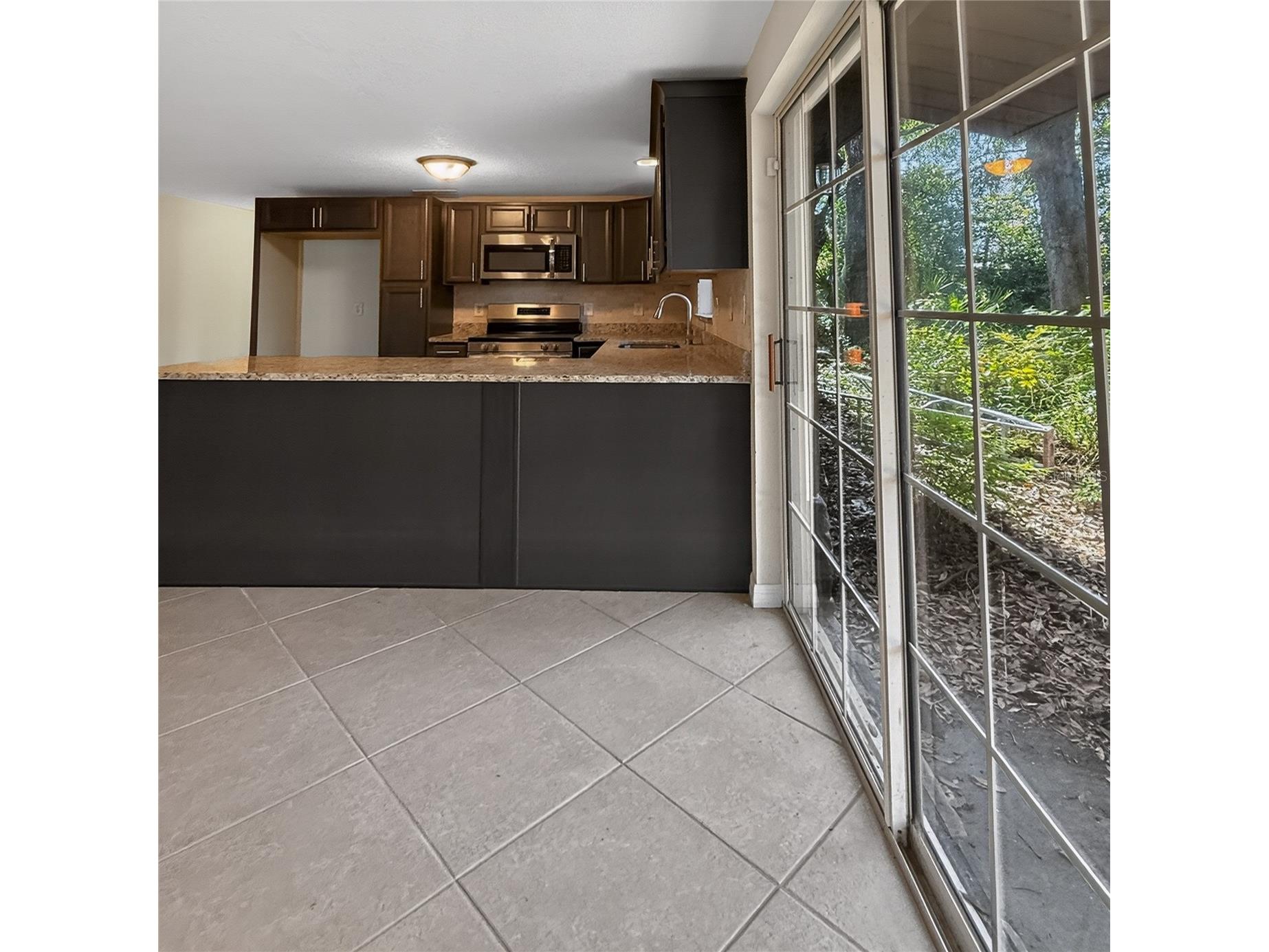 17220 Estes Road Lutz FL 33548 - LAKE ESTES TB8464973 image5