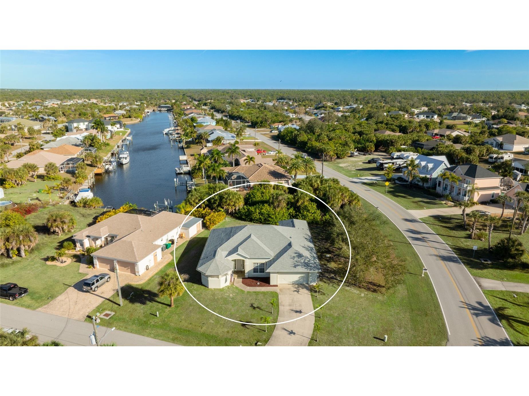 17220 Horizon Lane Port Charlotte FL 33948 A4679385 image2