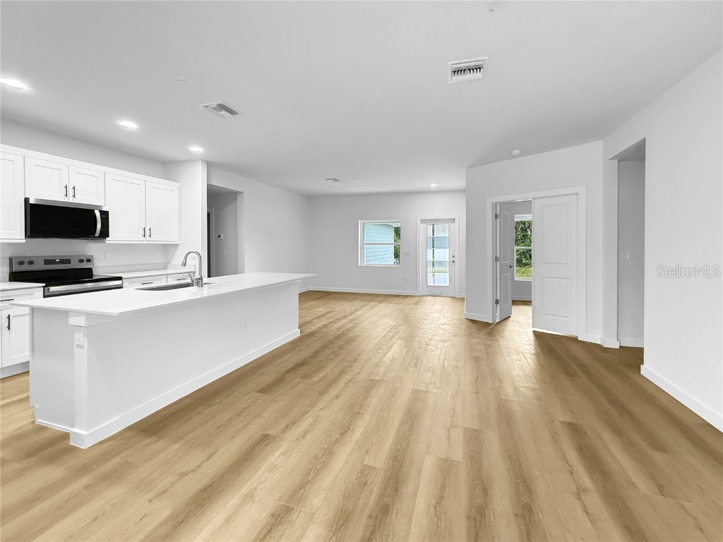 17228 Russell Avenue Port Charlotte FL 33954 C7512432 image7