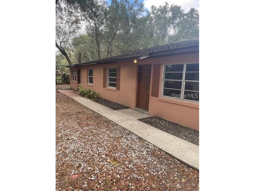 1723 Birchwood Circle Leesburg FL 34748 W7860644 image1