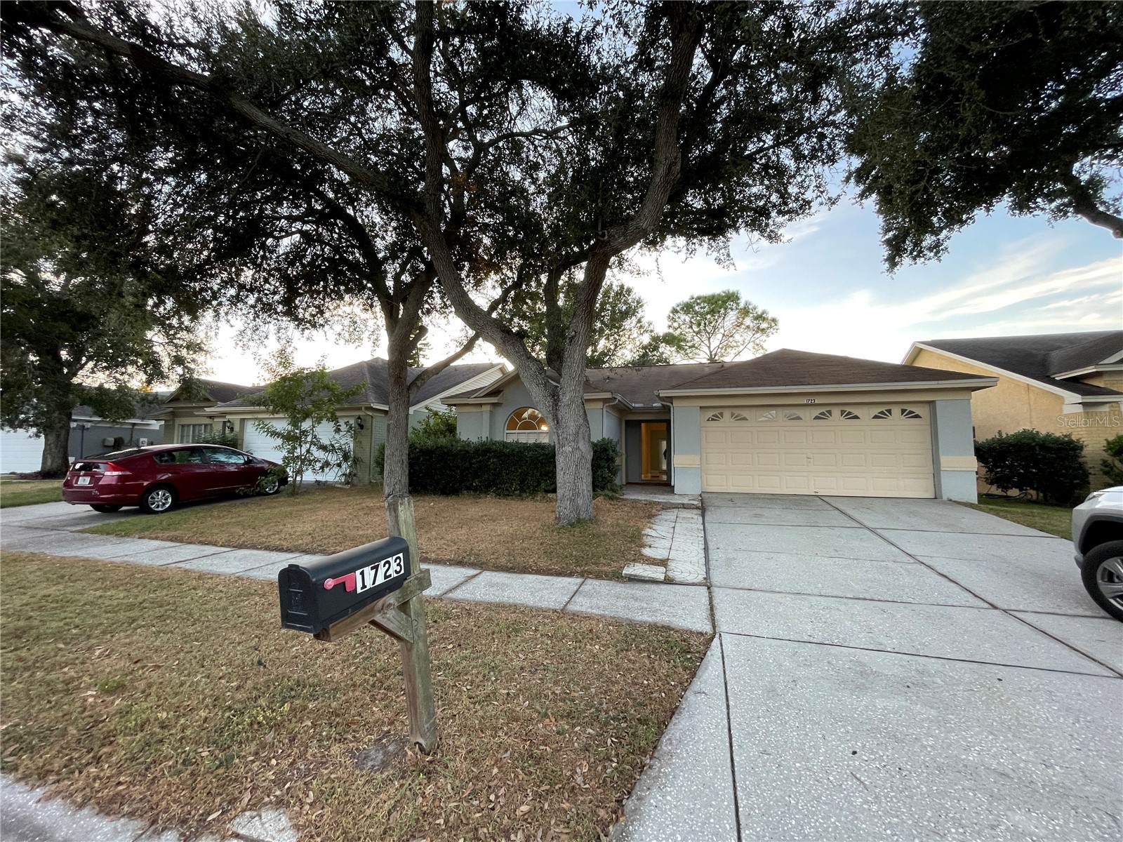 1723 Elk Spring Drive Brandon FL 33511 O6359845 image1