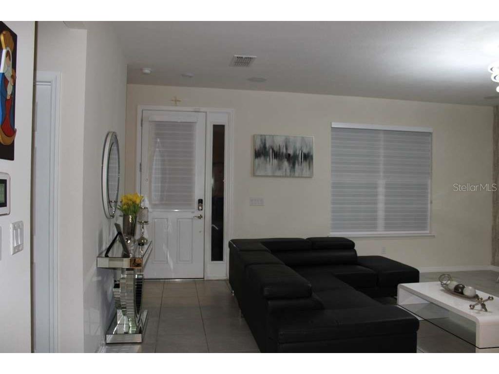 1723 Flourish Avenue Kissimmee FL 34744 O6410022 image2