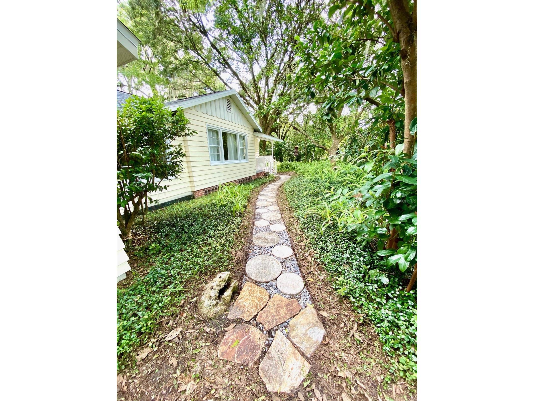 1723 NW 7th Avenue Gainesville FL 32603 GC540448 image11