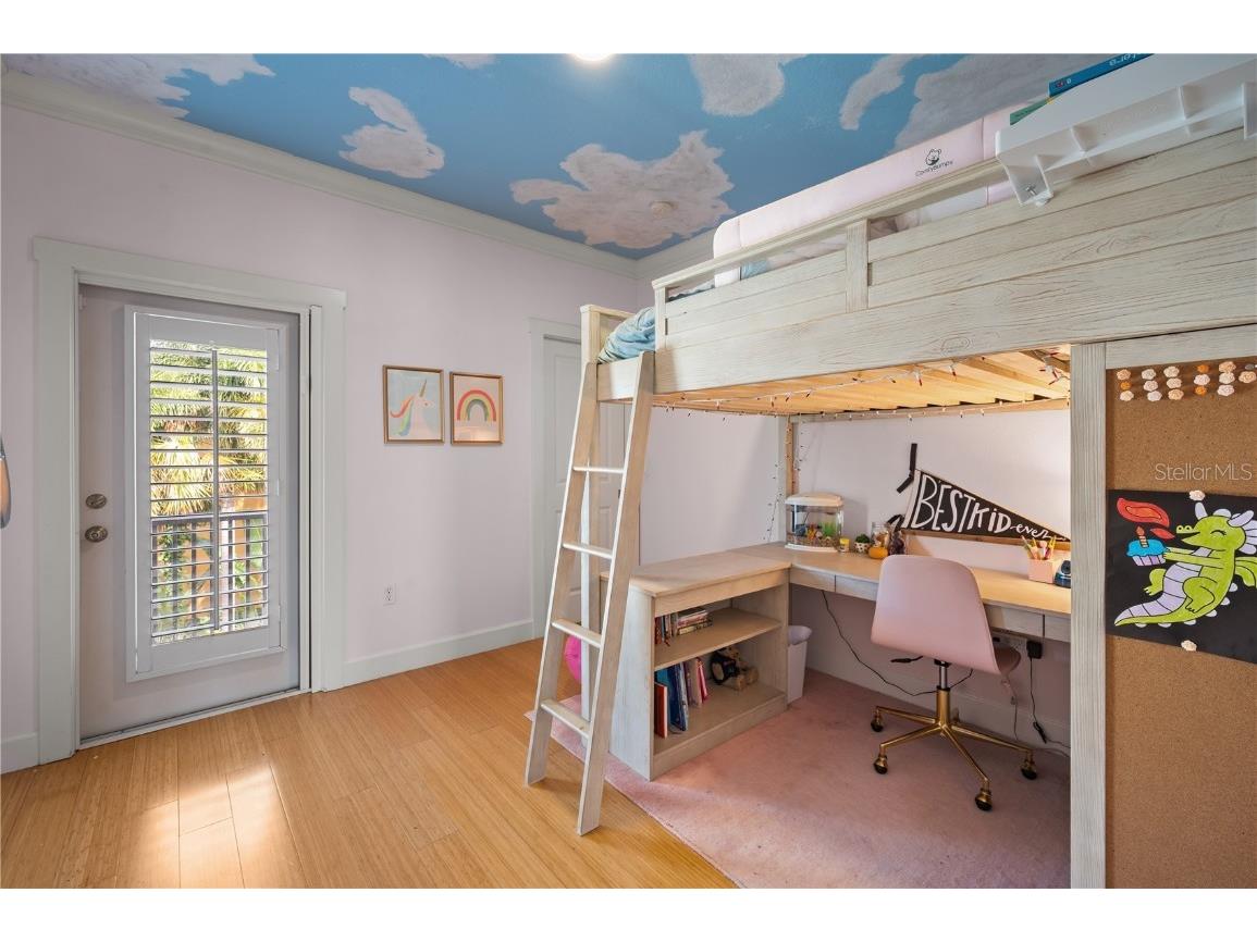 1723 Oak Street Sarasota FL 34236 A4671825 image14