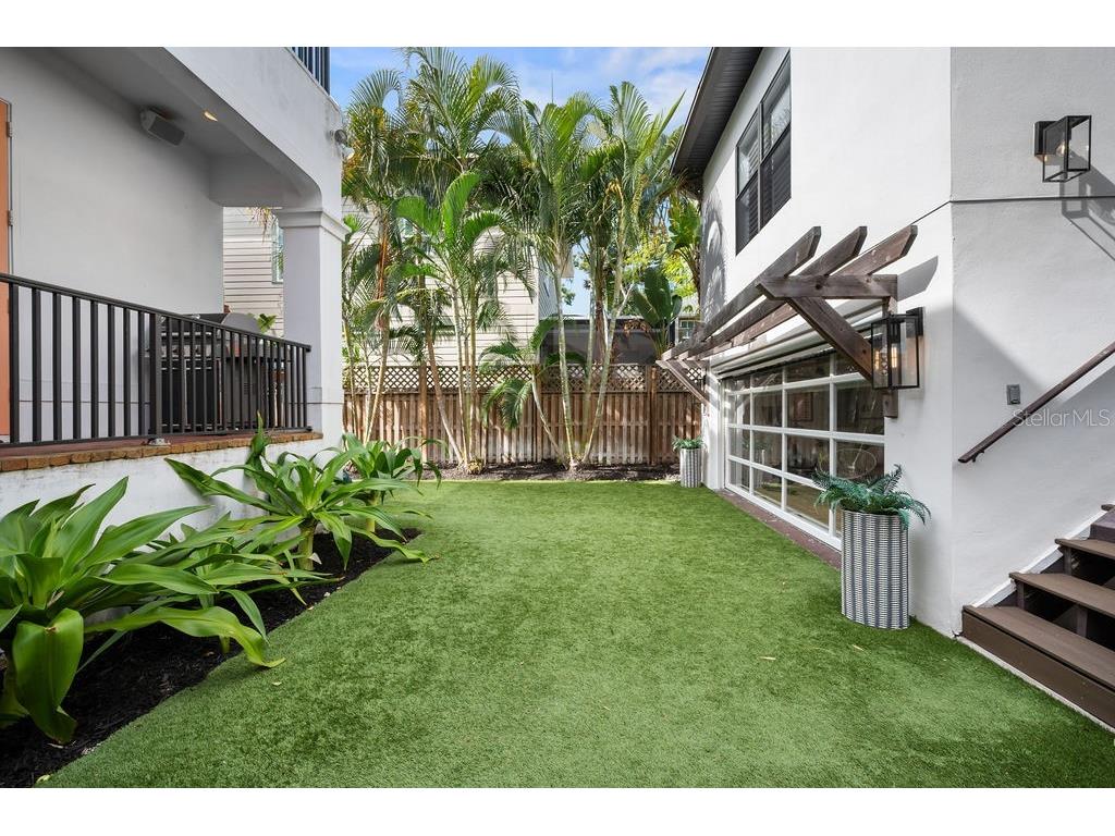 1723 Oak Street Sarasota FL 34236 A4671825 image18