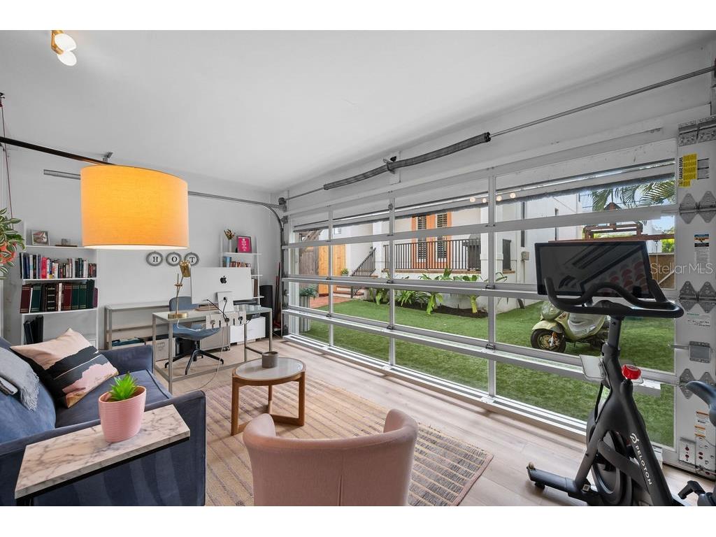 1723 Oak Street Sarasota FL 34236 A4671825 image25