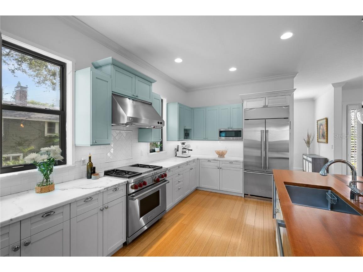 1723 Oak Street Sarasota FL 34236 A4671825 image5