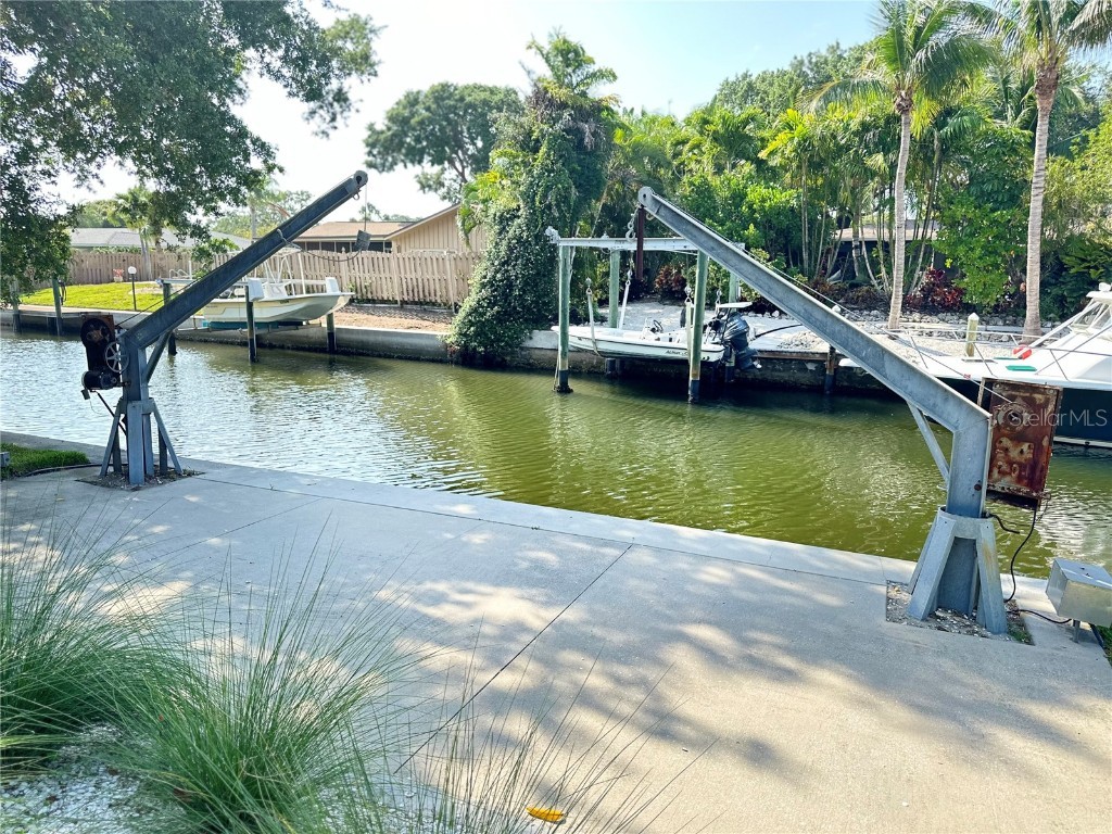 1723 Stanford Lane Sarasota FL 34231 - AQUALANE CANAL -SARASOTA BAY A4610649 image42