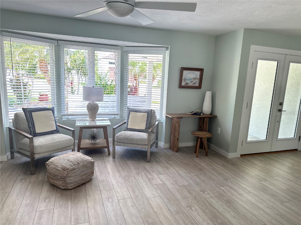 1723 Stanford Lane Sarasota FL 34231 - AQUALANE CANAL -SARASOTA BAY A4610649 image8