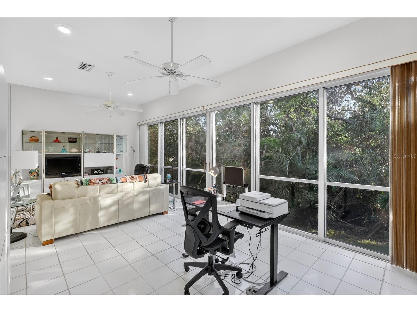 1723 Starling Drive Sarasota FL 34231 A4673889 image21