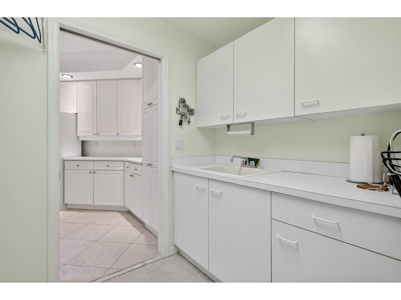 1723 Starling Drive Sarasota FL 34231 A4673889 image32