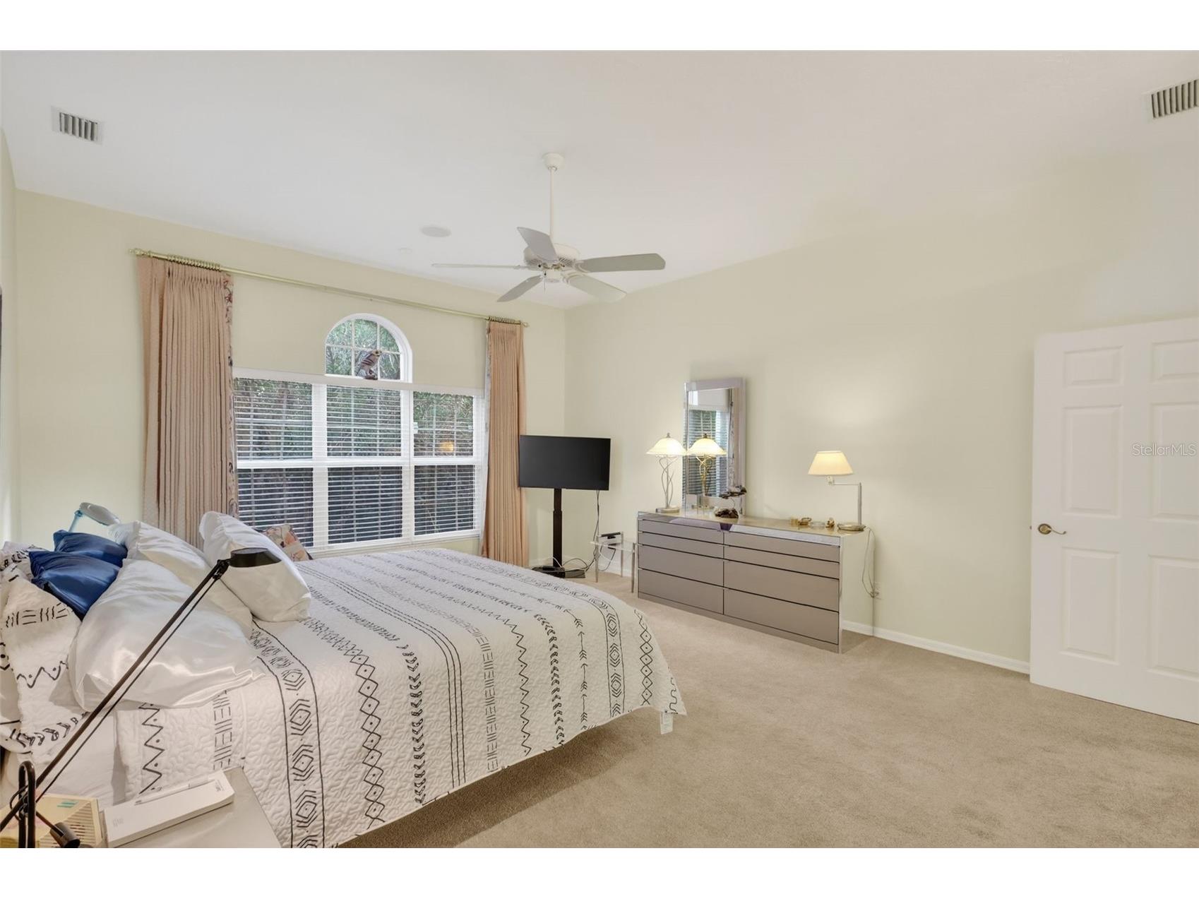 1723 Starling Drive Sarasota FL 34231 A4673889 image36