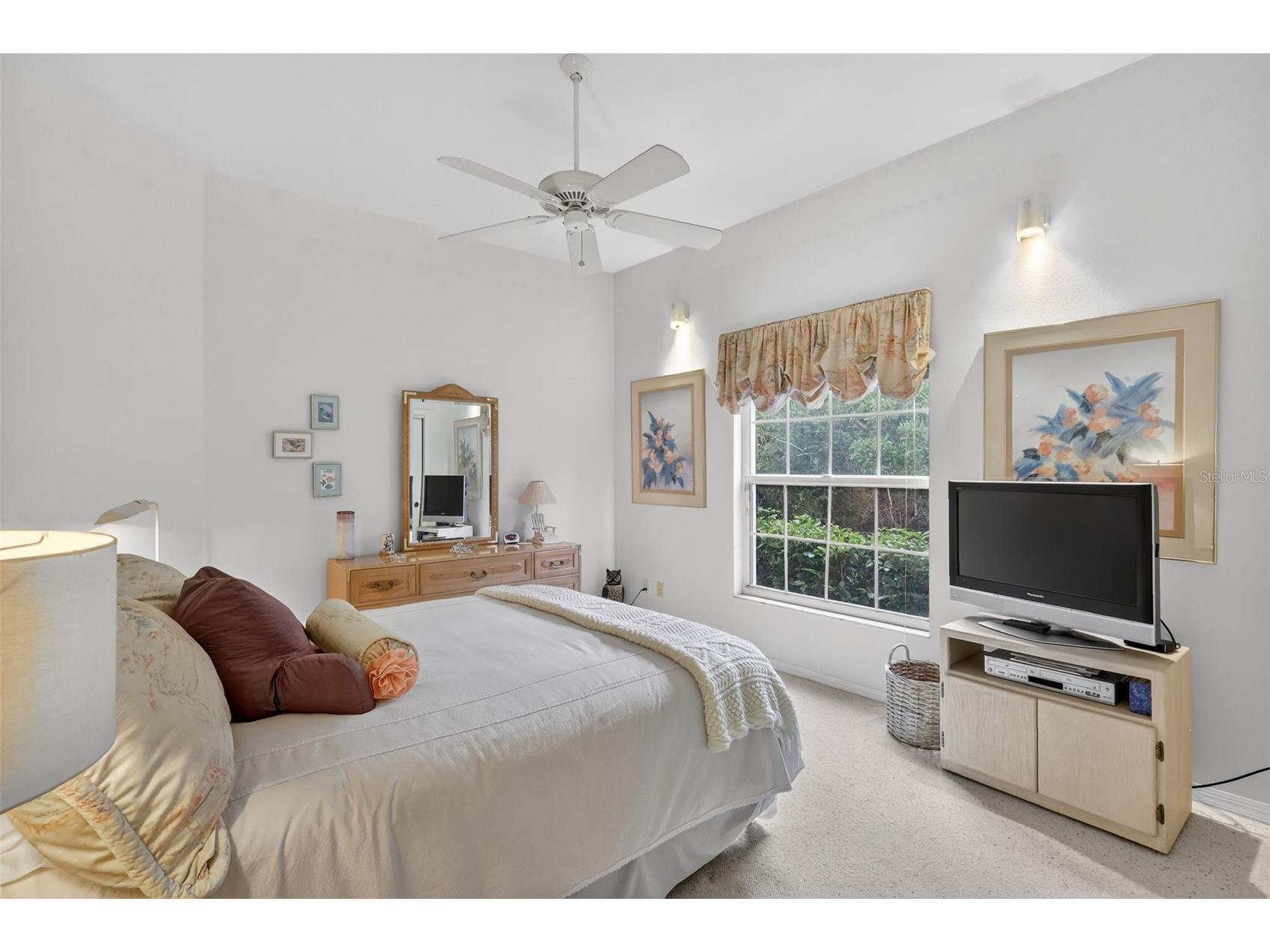 1723 Starling Drive Sarasota FL 34231 A4673889 image40