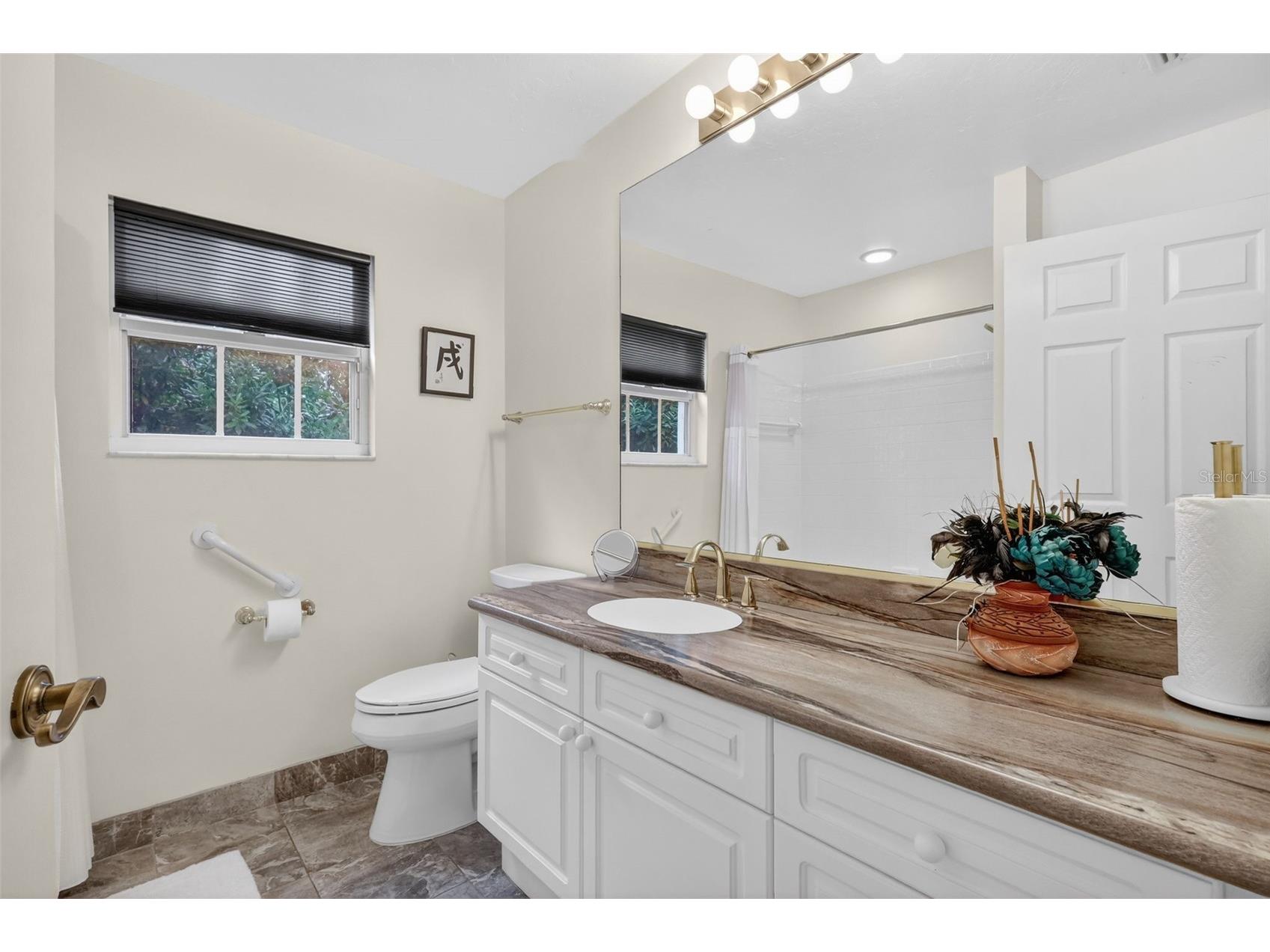 1723 Starling Drive Sarasota FL 34231 A4673889 image42