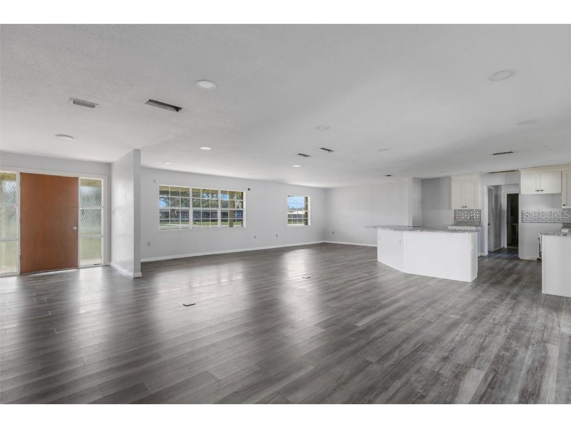 1723 W Daughtery Road Lakeland FL 33810 L4957232 image3