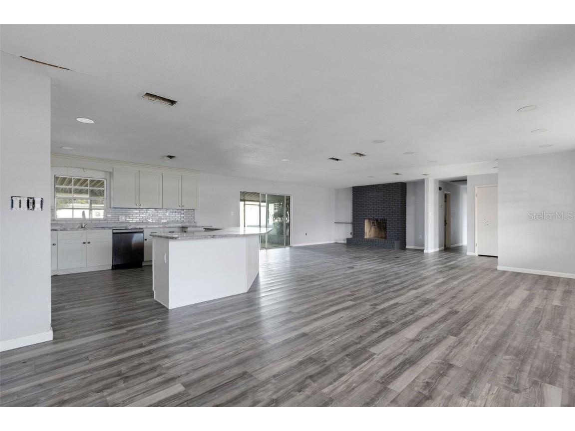 1723 W Daughtery Road Lakeland FL 33810 L4957232 image8