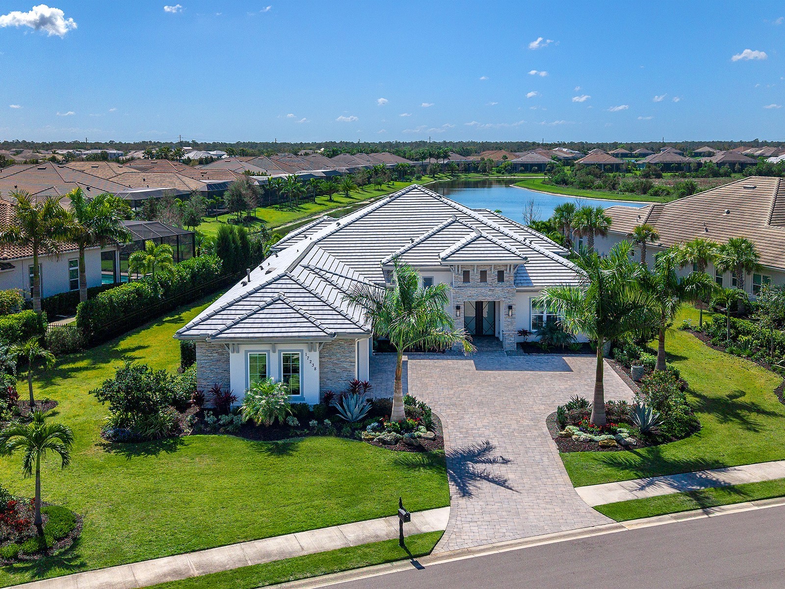 17238 Salerno Drive Lakewood Ranch FL 34202 A4685424 image3