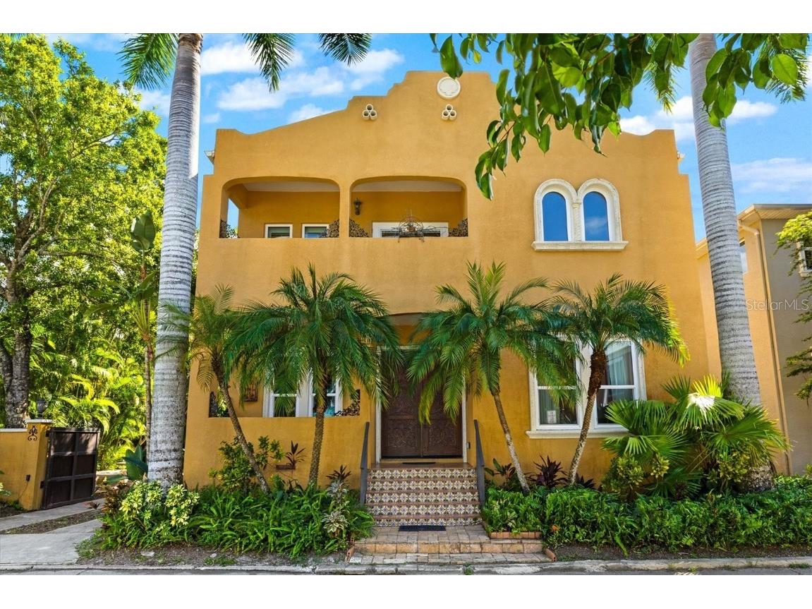 1724 Cherry Lane Sarasota FL 34236 A4668989 image2