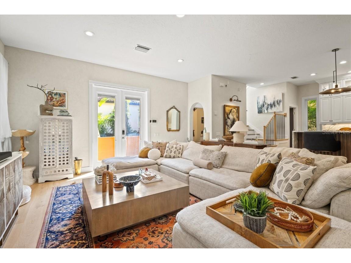 1724 Cherry Lane Sarasota FL 34236 A4668989 image21