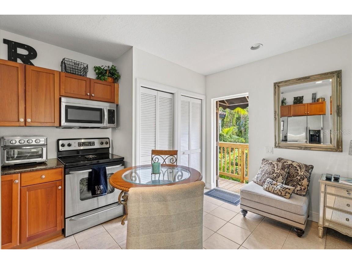 1724 Cherry Lane Sarasota FL 34236 A4668989 image35