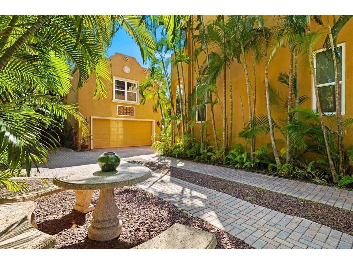 1724 Cherry Lane Sarasota FL 34236 A4668989 image58