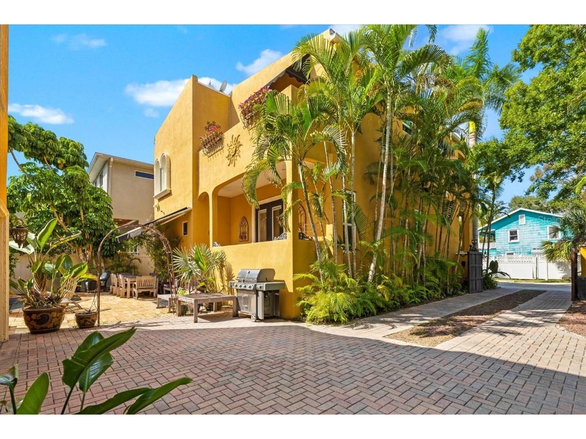 1724 Cherry Lane Sarasota FL 34236 A4668989 image67