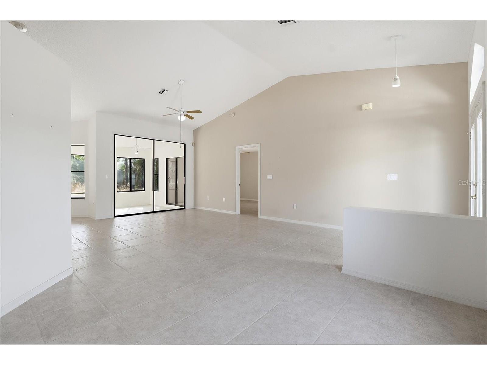 1724 E Mckinley Street Hernando FL 34442 TB8469705 image13