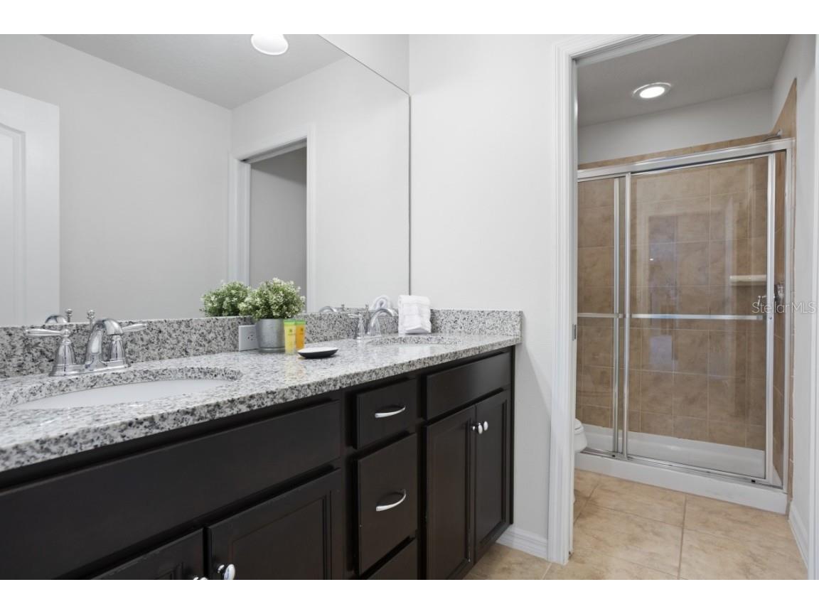 1724 Lima Ave Kissimmee FL 34747 O6331125 image9