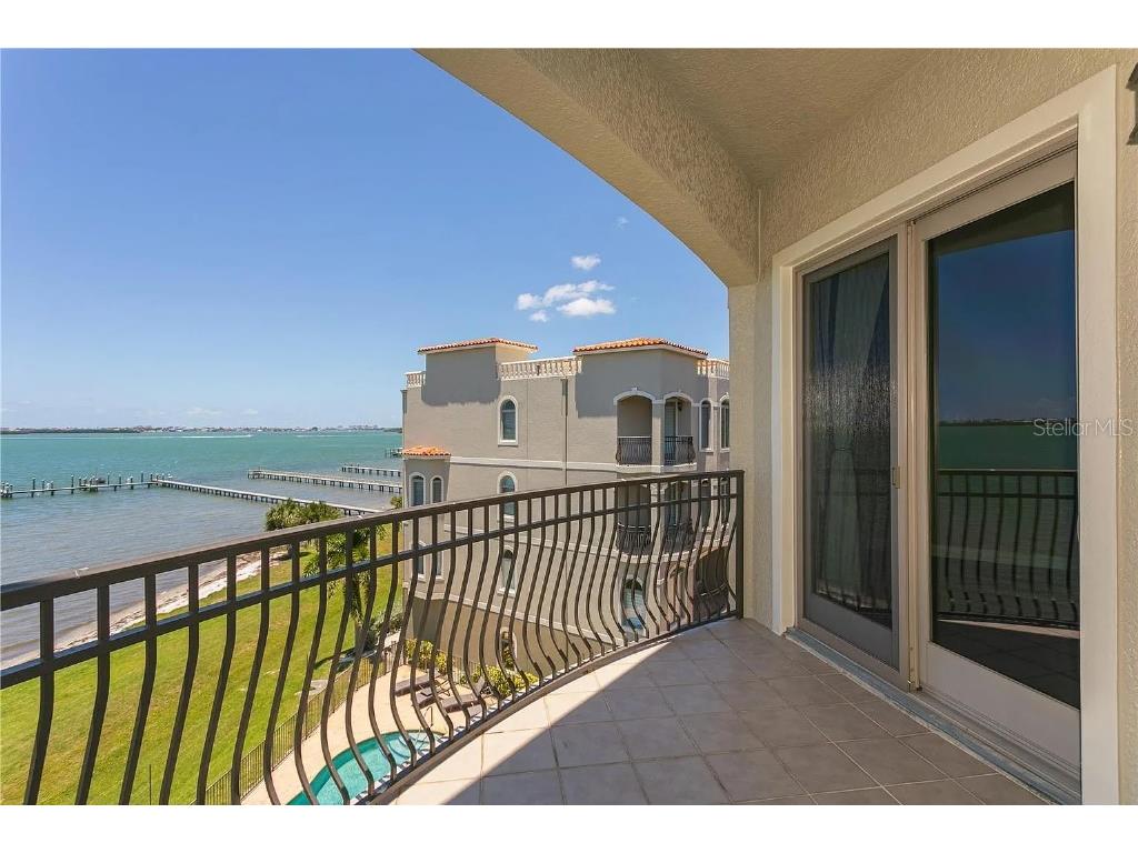 1714 Park Street N Saint Petersburg FL 33710 TB8520317 image5