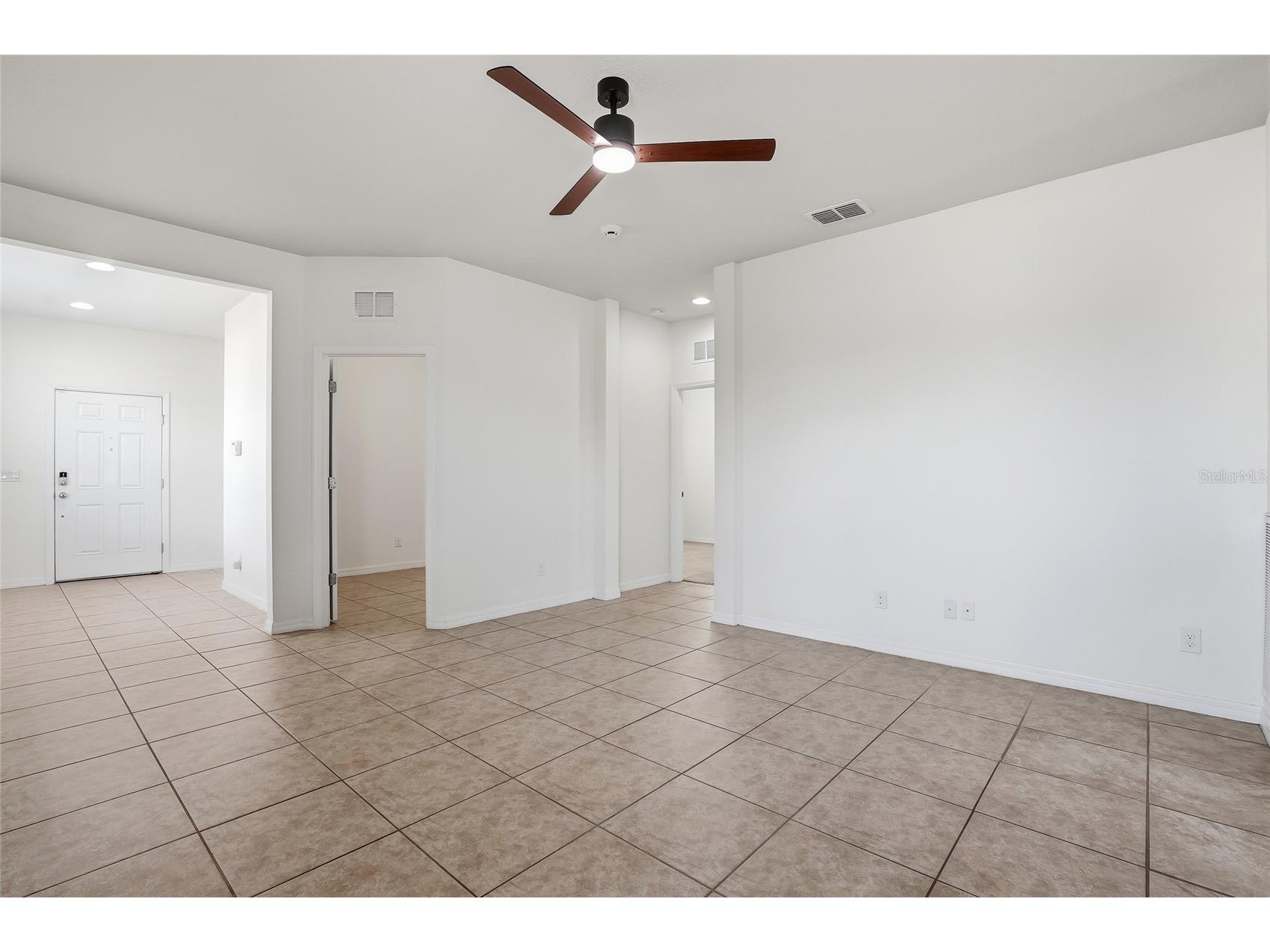 1724 Passage Key Lane Ruskin FL 33570 TB8484005 image11