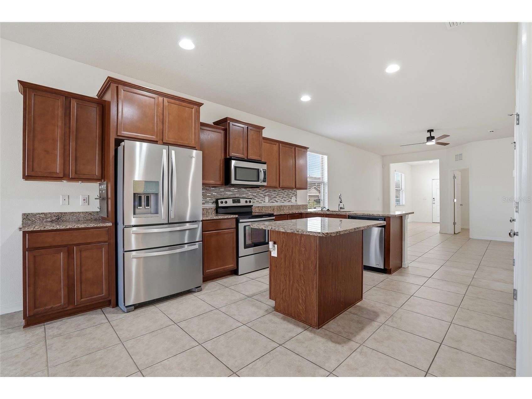 1724 Passage Key Lane Ruskin FL 33570 TB8484005 image15