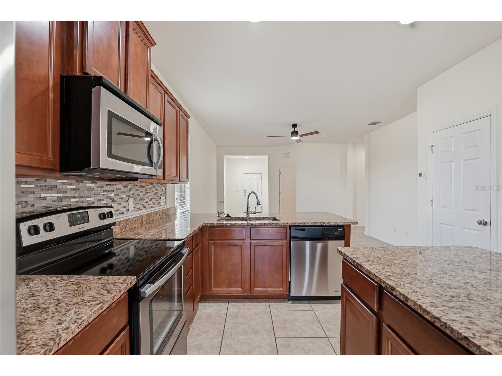 1724 Passage Key Lane Ruskin FL 33570 TB8484005 image18
