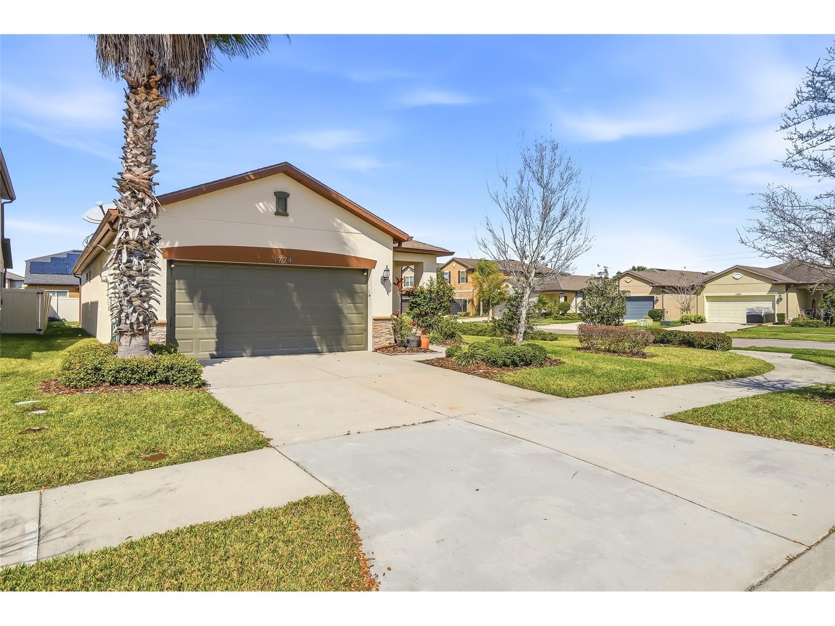 1724 Passage Key Lane Ruskin FL 33570 TB8484005 image2