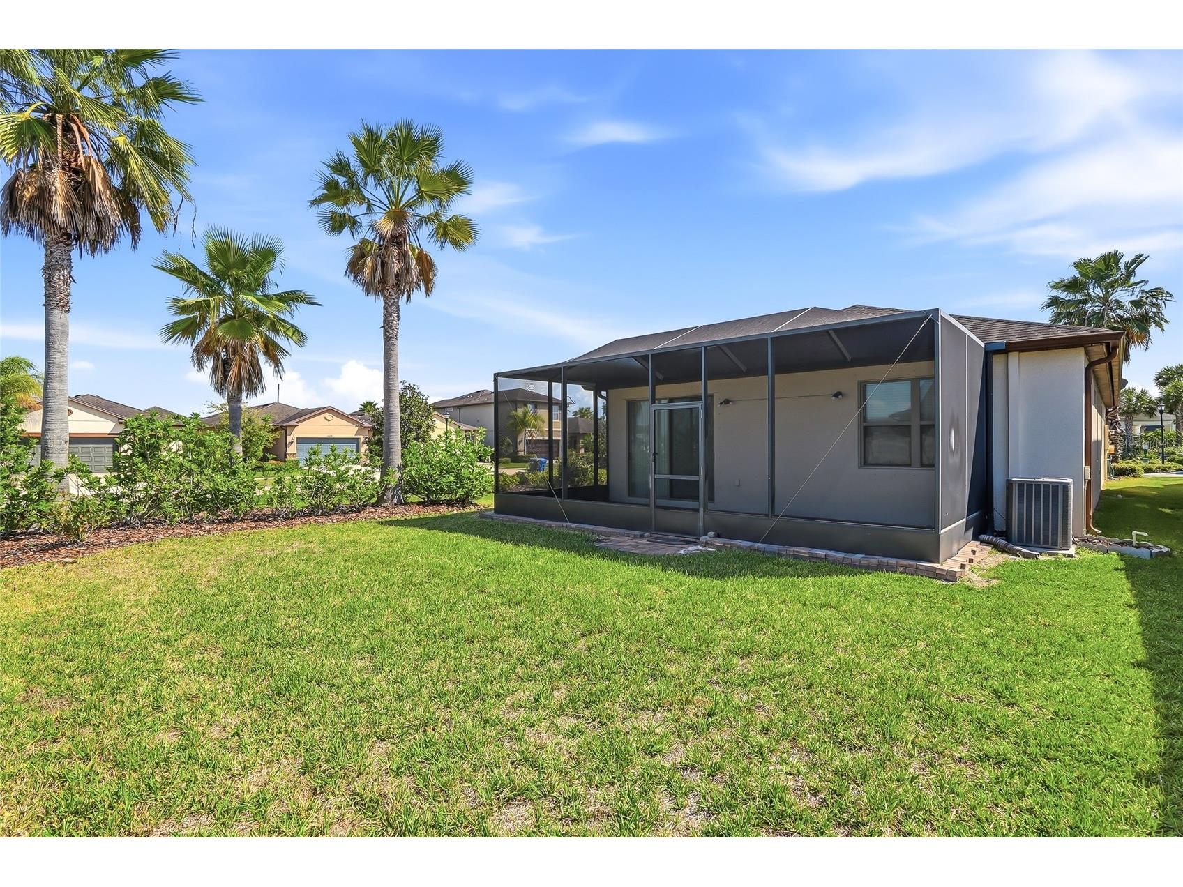 1724 Passage Key Lane Ruskin FL 33570 TB8484005 image37