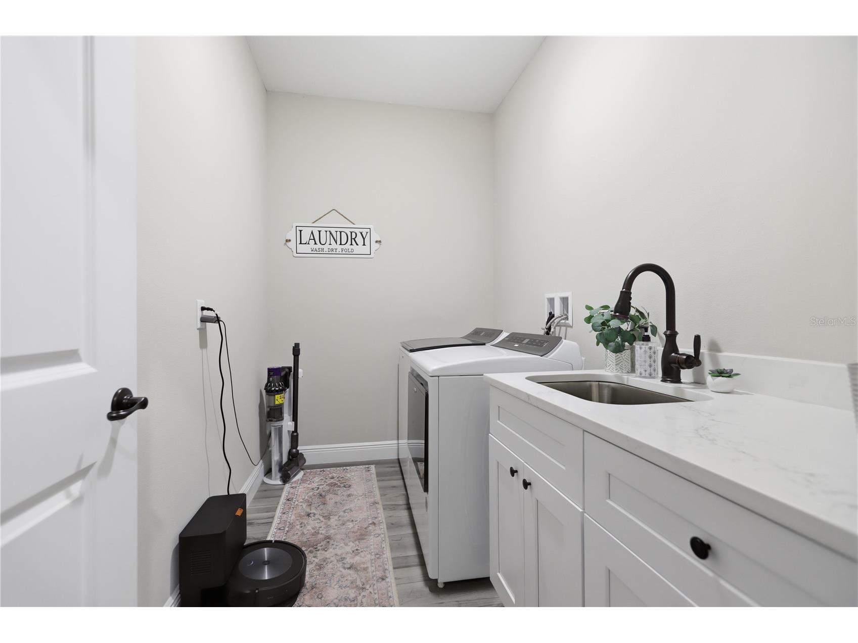 1724 Santiago Street Deland FL 32720 - LAKE BERESFORD V4949176 image29