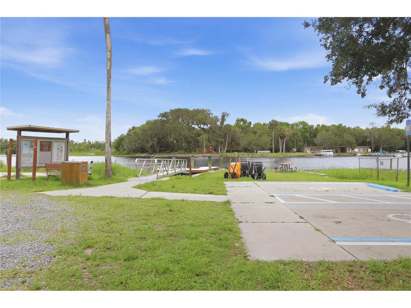 1724 Santiago Street Deland FL 32720 - LAKE BERESFORD V4949176 image43