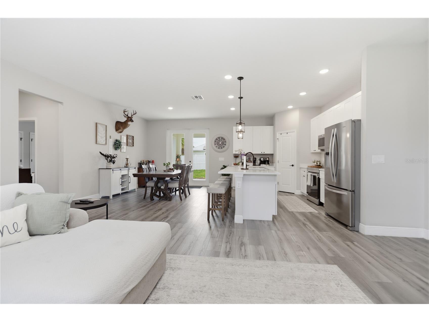 1724 Santiago Street Deland FL 32720 - LAKE BERESFORD V4949176 image8